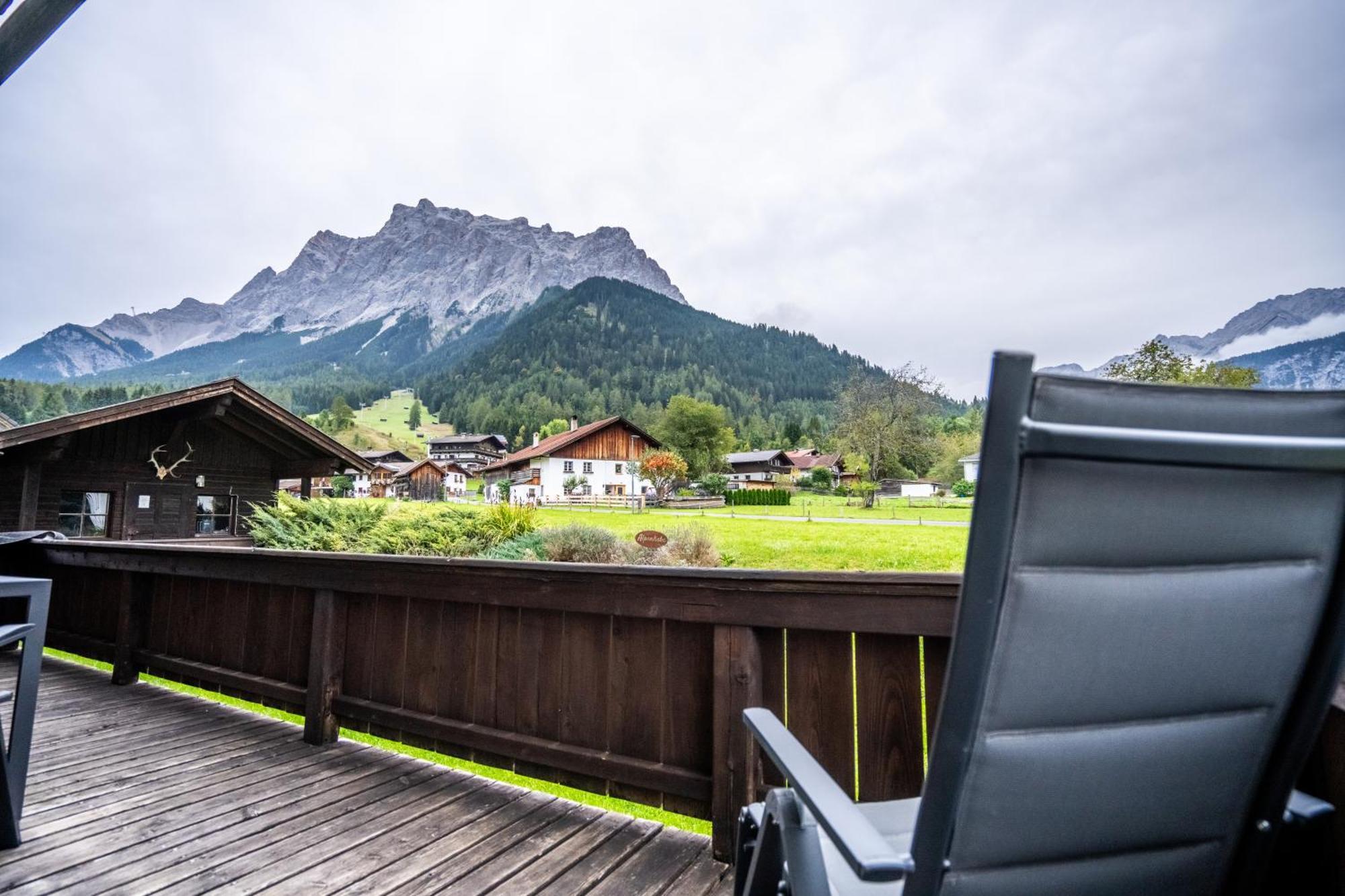 Tiroler Alpblick Appartements Ehrwald Extérieur photo