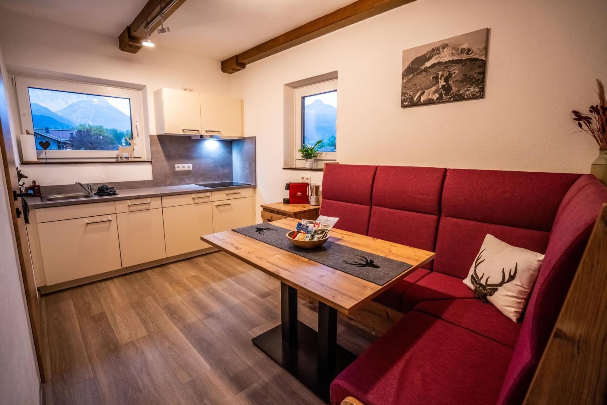 Tiroler Alpblick Appartements Ehrwald Extérieur photo