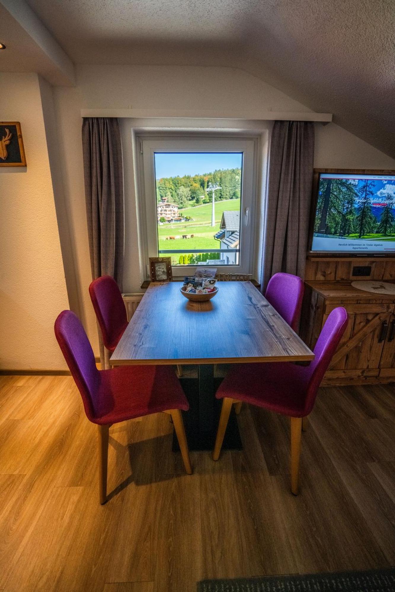 Tiroler Alpblick Appartements Ehrwald Extérieur photo